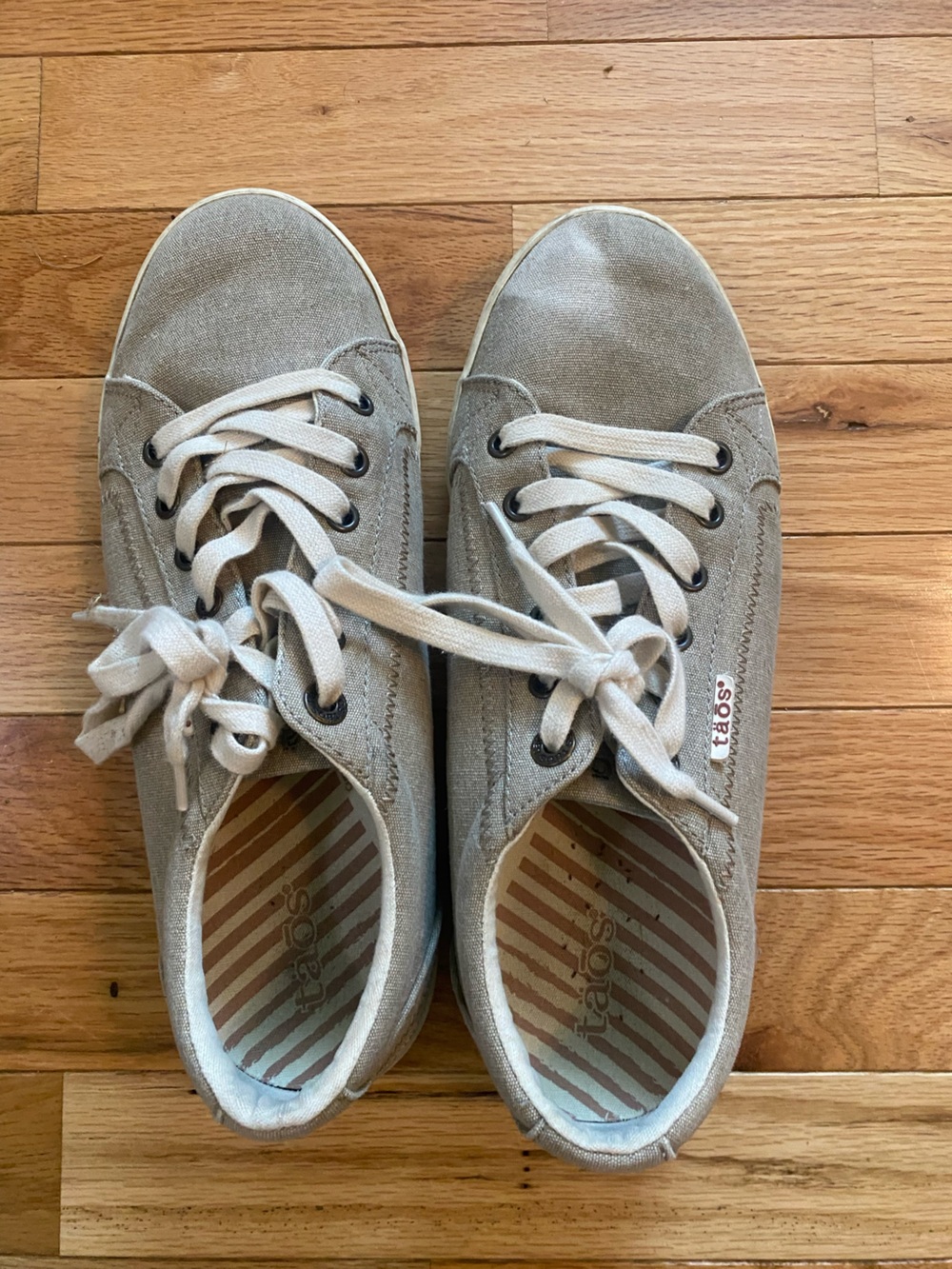 Toas sneakers